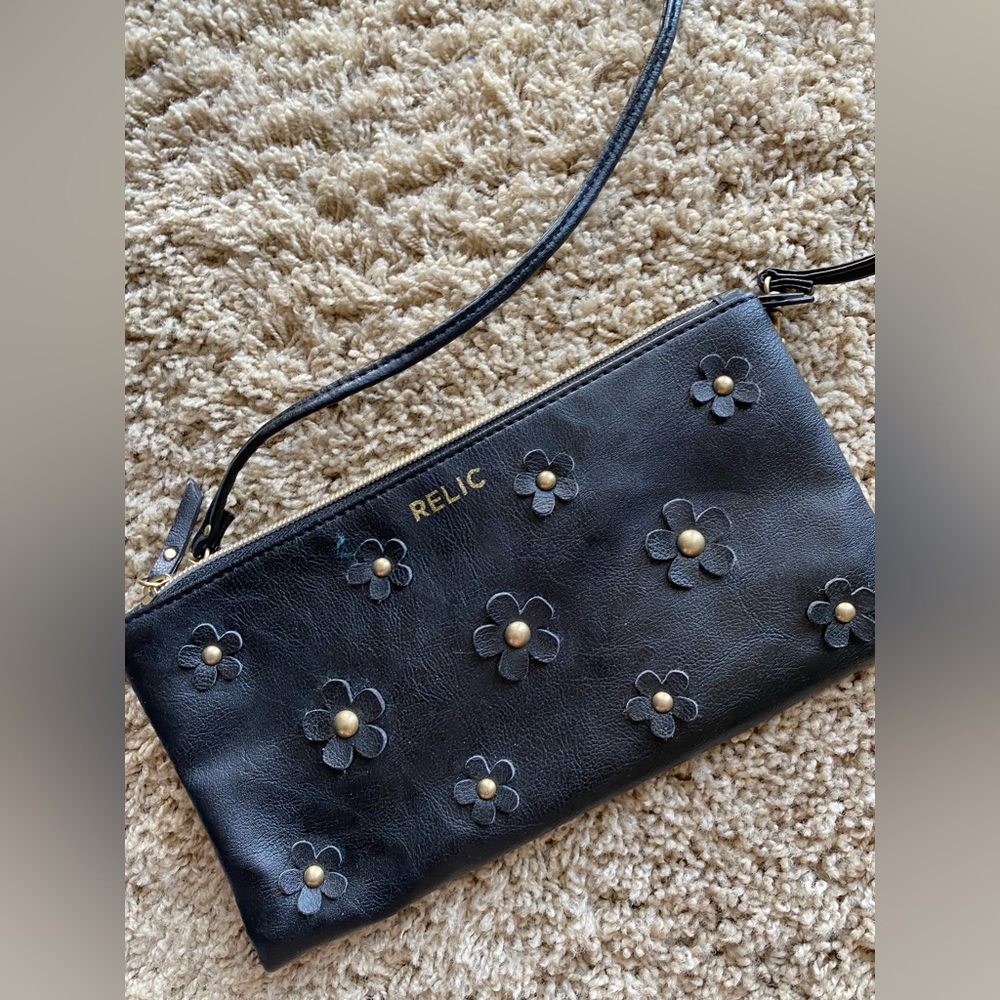 Black relic flower purse crossbody